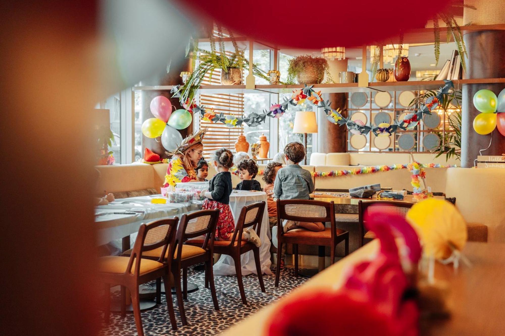 Voco Paris - Porte De Clichy By Ihg Eksteriør billede